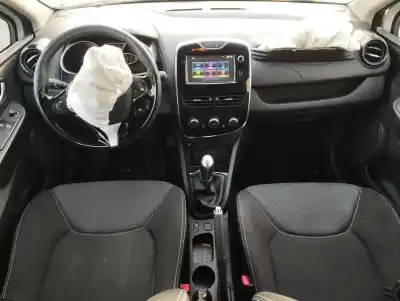 Здавання транспортного засобу renault clio iv grandtour (kh_) 1.5 dci 90 (khn3 khn4) року 2016 потужний k9k628