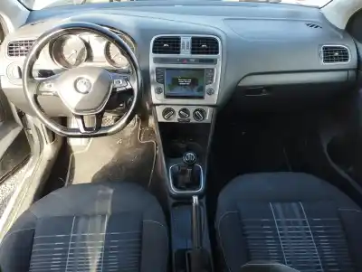 Veículo de Sucata volkswagen polo (6c1) 1.0 do ano 2015 alimentado chya