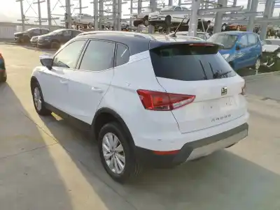 Véhicule à la ferraille seat arona (kj7, kjp) 1.0 tsi de l'année 2021 alimenté dlaa