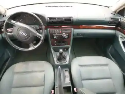 Veículo de Sucata audi a4 berlina (b5) 1.9 tdi do ano 1998 alimentado afn