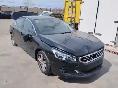 Véhicule à la ferraille PEUGEOT 508 I (8D_) 2.0 HDI de l'année 2014 alimenté RH02