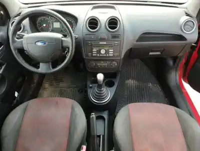 Veículo de Sucata ford fiesta (cbk) 1.3 cat do ano 2006 alimentado a9ja