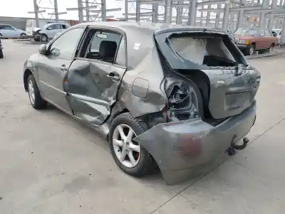 Veicolo di demolizione toyota corolla (e12) 2.0 d-cat dell'anno 2004 alimentato 1cdftv