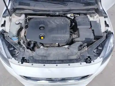 Veicolo di demolizione volvo v40 1.6 diesel cat dell'anno 2015 alimentato d4162t