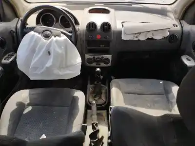 Veicolo di demolizione daewoo kalos 1.4 se dell'anno 2006 alimentato f14d3