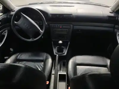 Scrapping Vehicle audi a4 b5 (8d2) 1.8 t of the year 1995 powered aeb