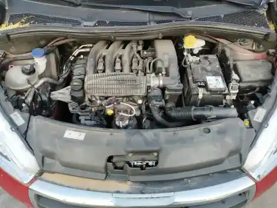 Veicolo di demolizione peugeot 208 i (ca_, cc_) 1.2 vti 82 dell'anno 2017 alimentato hm01