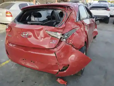 Veículo de Sucata hyundai i30 (gd) 1.4 crdi do ano 2013 alimentado d4fc