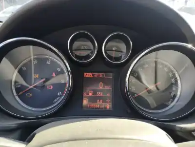 Veicolo di demolizione opel insignia berlina 2.0 cdti cat dell'anno 2012 alimentato a20dt