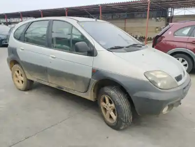 Утилизация автомобиля RENAULT SCENIC RX4 (JA0) 2.0 16V года 2001 питание F4R744