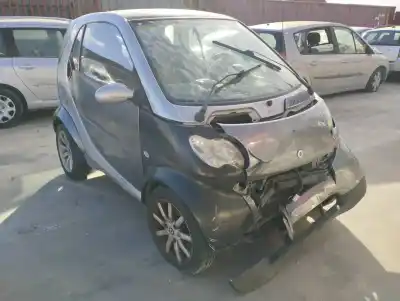 Veículo de Sucata smart                                              fortwo coupe                                                                                                                                                                                                                                               0.7                                                                                                                                                                                                                                                        do ano 2006 alimentado g15
