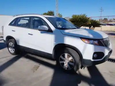 Sloopvoertuig KIA SORENTO II (XM) 2.0 CRDI van het jaar 2011 aangedreven D4HA