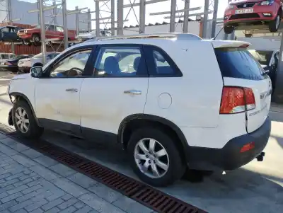 Veículo de Sucata kia sorento ii (xm) 2.0 crdi do ano 2011 alimentado d4ha