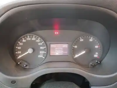 Verschrottungsfahrzeug mercedes-benz vito furgón (w447) 111 cdi (447.601, 447.603, 447.605) des jahres 2015 angetrieben r9m502