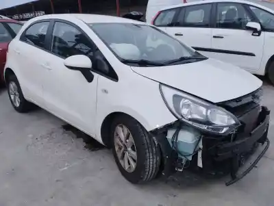 Veicolo di demolizione KIA RIO III (UB) 1.2 CVVT dell'anno 2017 alimentato G4LA