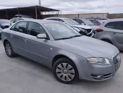 Véhicule à la ferraille AUDI                                               A4 BERLINA (8E)                                                                                                                                                                                                                                            2.0 16V TFSI                                                                                                                                                                                                                                               de l'année 2005 alimenté BWE