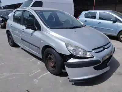 Scrapping Vehicle PEUGEOT 307 (S1) 2.0 HDi CAT of the year 2003 powered RHY