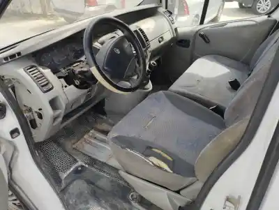 Veículo de Sucata renault trafic combi (ab 4.01) 1.9 diesel do ano 2002 alimentado f9q762