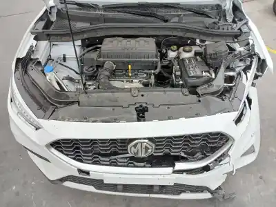 Veículo de Sucata mg rover mg zs suv 1.5 vti do ano 2024 alimentado 15s4c,g15d