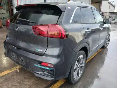 Veículo de Sucata kia niro (de) e-niro do ano 2020 alimentado em16