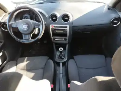 Veicolo di demolizione seat                                               cordoba berlina (6l2)                                                                                                                                                                                                                                      1.9 tdi                                                                                                                                                                                                                                                    dell'anno 2005 alimentato axr