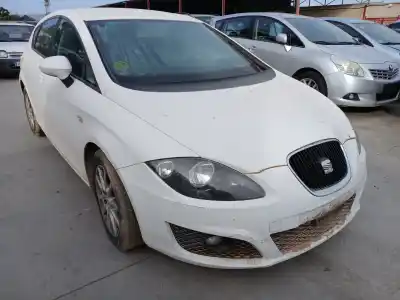 Scrapping Vehicle SEAT LEON (1P1) 1.6 TDI of the year 2010 powered CAYC