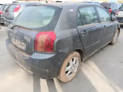 Veicolo di demolizione toyota corolla (_e12_) 1.4 d (nde120_) dell'anno 2006 alimentato 1ndtv