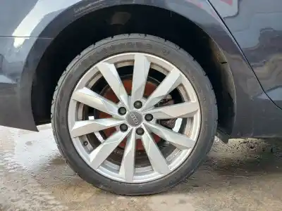 Здавання транспортного засобу audi a4 b9 (8w2, 8wc) 2.0 tdi quattro року 2019 потужний deua