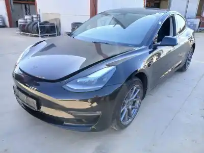 Veicolo di demolizione TESLA MODEL 3 (5YJ3) EV dell'anno 2023 alimentato 3D5