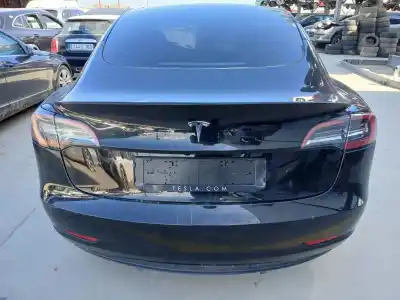 Sloopvoertuig tesla model 3 (5yj3) ev van het jaar 2023 aangedreven 3d5