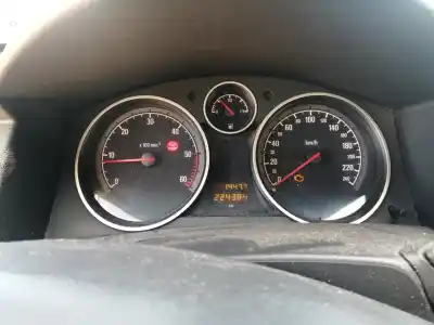 Verschrottungsfahrzeug opel astra h berlina 1.7 16v cdti des jahres 2007 angetrieben z17dth