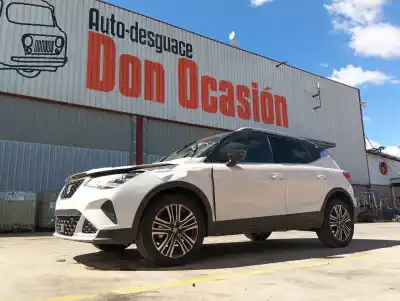Veicolo di demolizione seat arona (kj7, kjp) 1.0 tsi dell'anno 2024 alimentato dlaa