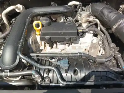 Veicolo di demolizione seat arona (kj7, kjp) 1.0 tsi dell'anno 2024 alimentato dlaa