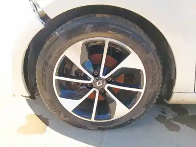 Veículo de Sucata renault zoe (bfm_) zoe do ano 2017 alimentado 5aq 601