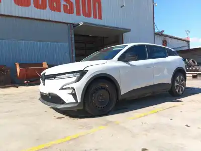 Vehicul casat renault megane e-tech suv ev60 al anului 2023 alimentat 6am 402