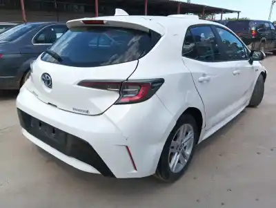 Veículo de Sucata toyota corolla hatchback (_e21_, _ea1_, _eh1_) 1.8 hybrid (zwe211) do ano 2019 alimentado 2zrfxe