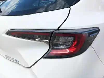 Veículo de Sucata toyota corolla hatchback (_e21_, _ea1_, _eh1_) 1.8 hybrid (zwe211) do ano 2019 alimentado 2zrfxe