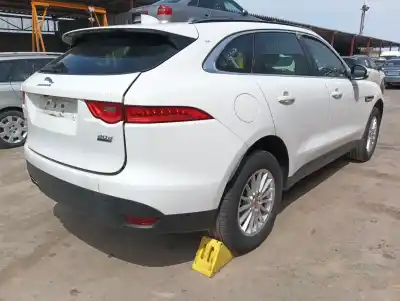 Veículo de Sucata jaguar f-pace (x761) 2.0 td4 awd do ano 2018 alimentado 204dtd