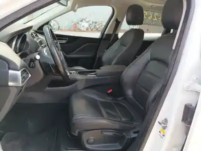 Veículo de Sucata jaguar f-pace (x761) 2.0 td4 awd do ano 2018 alimentado 204dtd