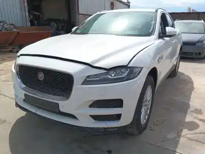Hurda Aracı jaguar f-pace (x761) 2.0 td4 awd yılın 2018 güçlü 204dtd