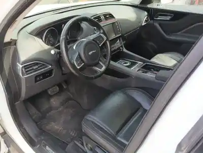 Hurda Aracı jaguar f-pace (x761) 2.0 td4 awd yılın 2018 güçlü 204dtd