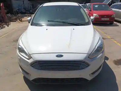 Veicolo di demolizione ford focus iii 2.0 tdci dell'anno 2015 alimentato t7db