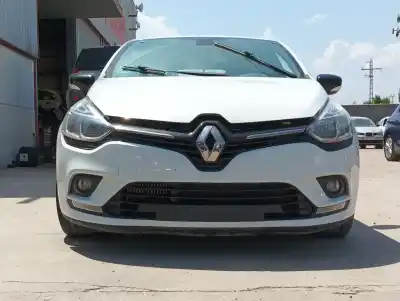 Vehículo de desguace renault clio iv 0.9 del año 2018 con motor h4b408
