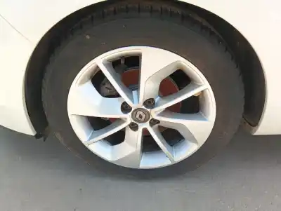 Veículo de Sucata renault clio iv (bh_) 0.9 tce 90 do ano 2018 alimentado h4b408