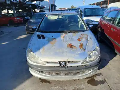 Scrapping Vehicle peugeot 206 fastback (2a/c) 1.4 hdi eco 70 of the year 2004 powered 8hx Scrapping Vehicle peugeot 206 fastback (2a/c) 1.4 hdi eco 70 of the year 2004 powered 8hx