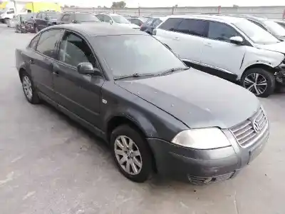 Veículo de Sucata VOLKSWAGEN PASSAT B5.5 (3B3) 1.8 T 20V do ano 2003 alimentado AWX