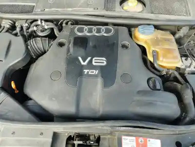 Sloopvoertuig audi a6 c5 (4b2) 2.5 tdi van het jaar 2001 aangedreven akn