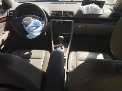 Scrapping Vehicle audi a4 b6 (8e2) 2.5 tdi of the year 2004 powered bcz