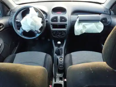 Veículo de Sucata peugeot 206 sw (2e/k) 1.4 hdi do ano 2004 alimentado 8hx