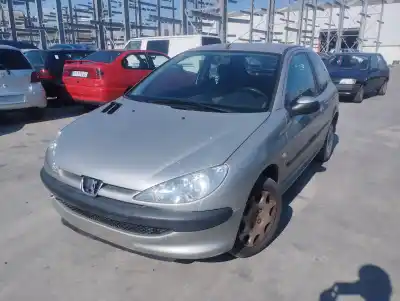 Scrapping Vehicle PEUGEOT 206 BERLINA  of the year 2005 powered 8HZ